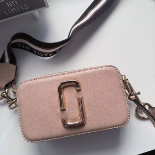 Marc Jacobs crossbody bag like new, black and pink