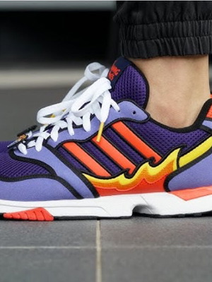 Adidas ZX1000 Simpsons Flaming H05790 new, unworn, size 42, purple