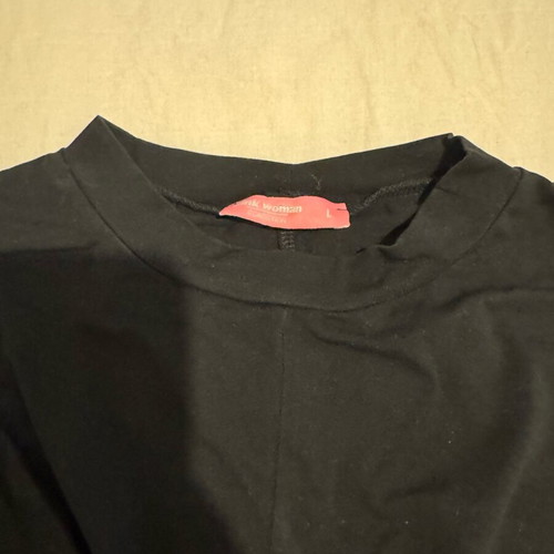 Pink Woman black cotton crop top like new, size L
