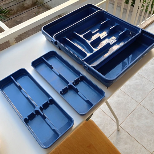 Foldable large plastic kitchen utensil organizer like new