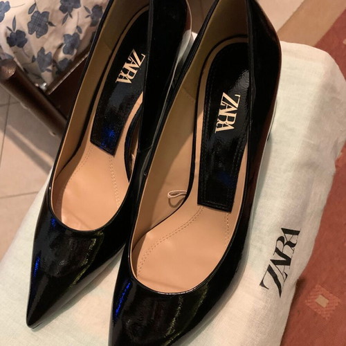 Zara pumps size 40 like new black and beige