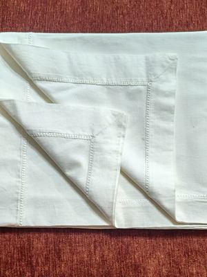 Vintage white tablecloth used, 1.40m x 1.55m