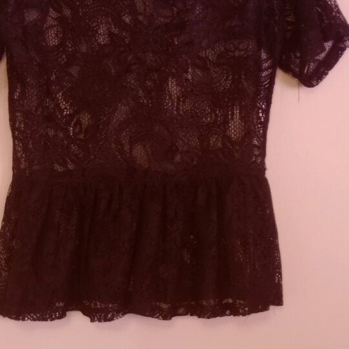 Dendeloto t-shirt size medium like new, black
