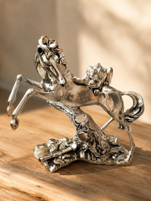 TEKFORM 925 Silver Plated Decorative Horse with Panther