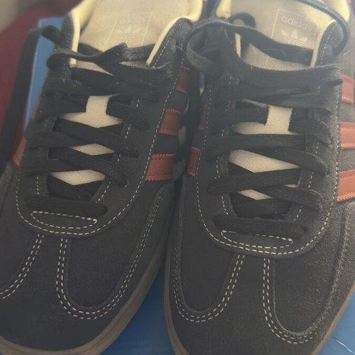 Adidas Gazelle Indoor sneakers like new, size 44, blue