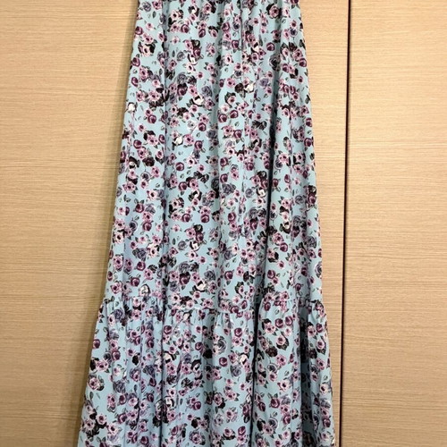 Floral maxi skirt like new, size Large, multicolor
