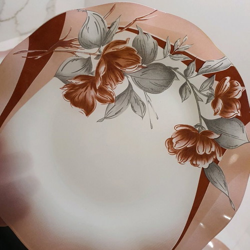Set of 5 plates used