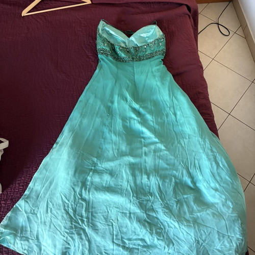 Charly evening dress like new, 100% silk turquoise with bead embroidery