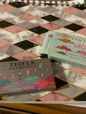 Trifle Cosmetics Praline palette new