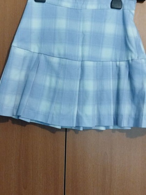 H&M mini checked skirt, size S
