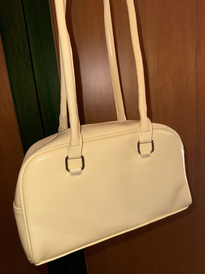Shoulder bag yellow new