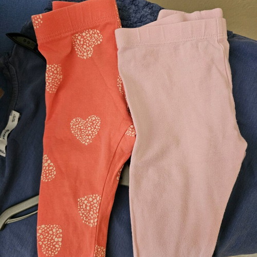 Mothercare leggings 6-9 months like new, set of 2