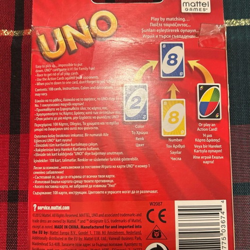 Uno board game like new