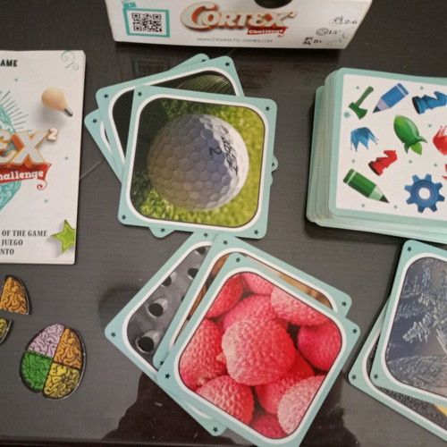 Cortex 2 Challenge board game like new