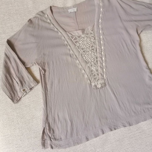 Wrap embroidered cotton blouse size M like new
