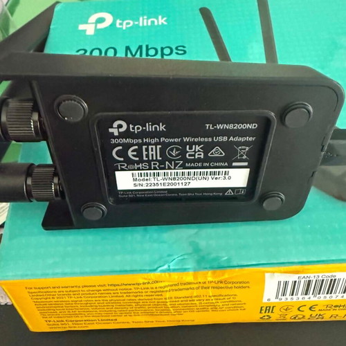 TP-LINK TL-WN8200ND USB network adapter with wireless Wi-Fi 300Mbps and detachable antenna like new