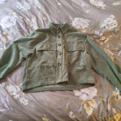 Corduroy cropped jacket Stradivarius like new, olive green, size M
