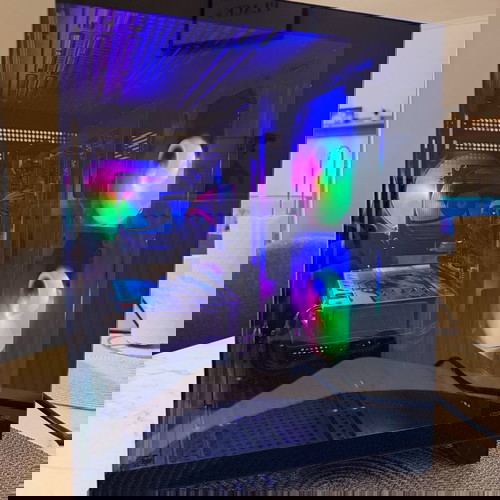 Gaming PC Ryzen 5 3400G RX580 8GB Nitro+ 16GB DDR4 σαν καινούργιο με Win11