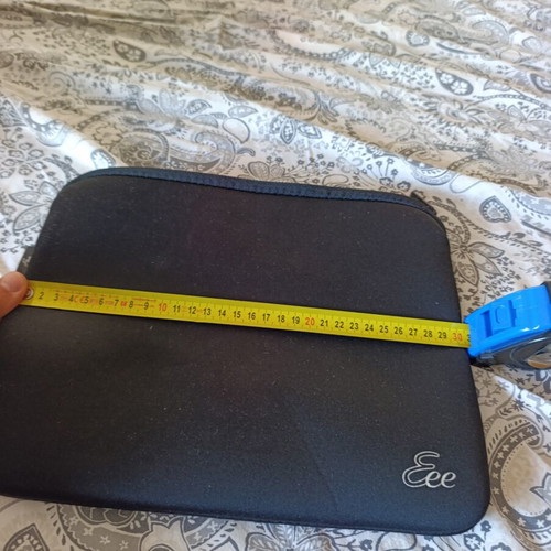 Laptop or tablet case, black