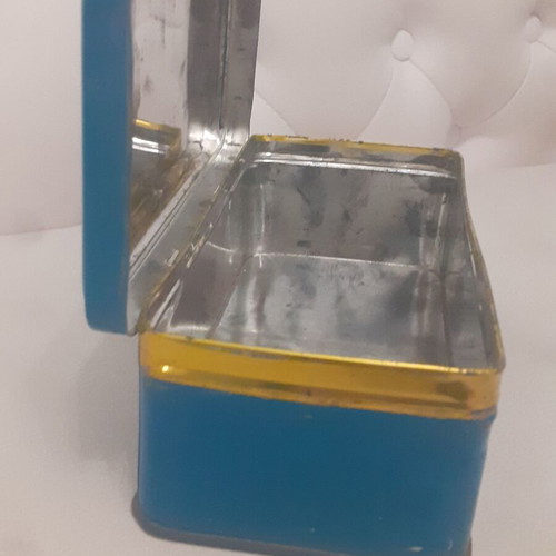 Corona metal box from the 60s used