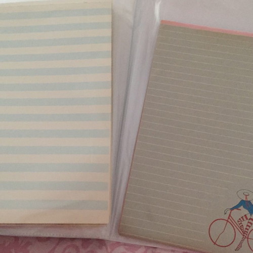 Correspondence sheets new, pack of 22 pieces