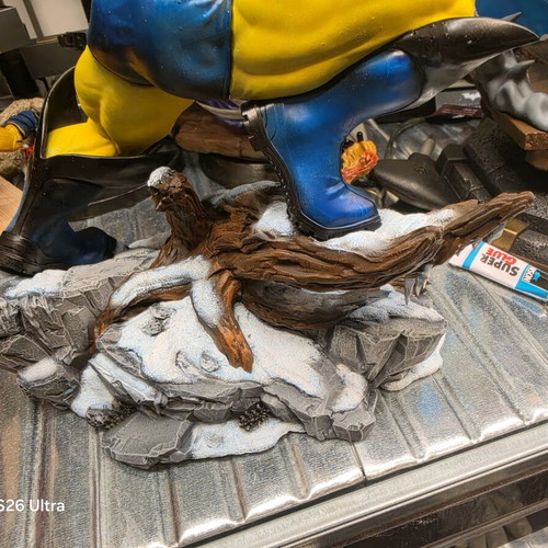 Wolverine X-Men resin figure, airbrushed