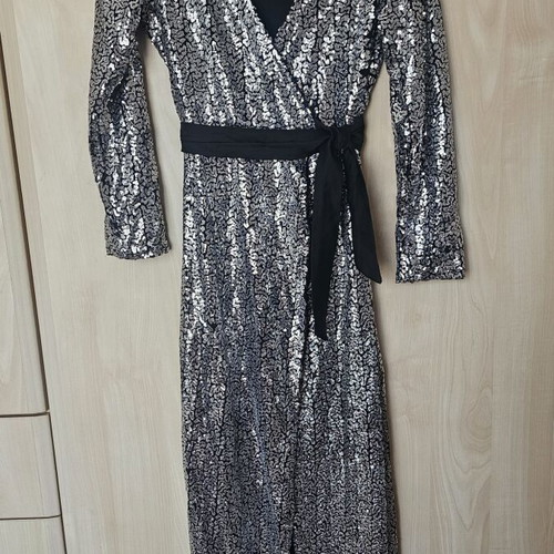 FN Fashion dress used, black and silver, size M