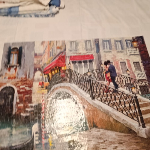 Castorland Venice Bridge Puzzle used, 2000 pieces romantic scene