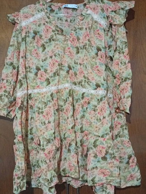 Spring autumn dress Zara medium size like new, above knee length