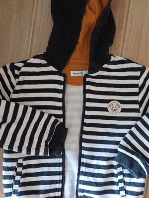 Mayoral hooded jacket like new for 2-year-old child