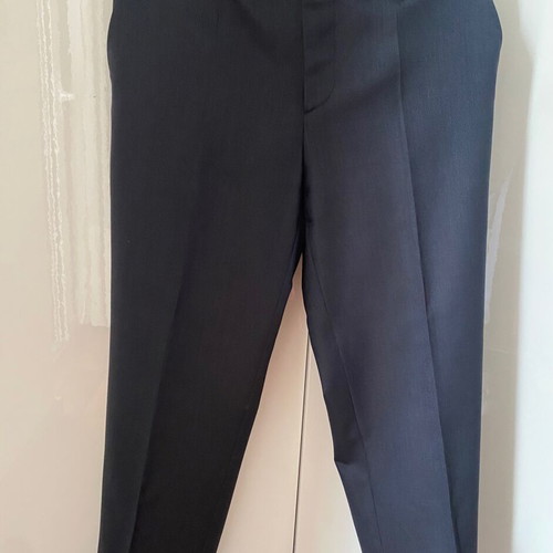 Men's suit wool summer dark blue size 46 with two blue ties like new