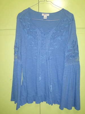 Cotton blouse M/L with sleeve details blue