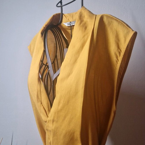 Zara Linen Midi Dress new, size M, mustard yellow