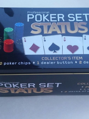 Επιτραπέζιο παιχνίδι Poker Set Status αχρησιμοποίητο
