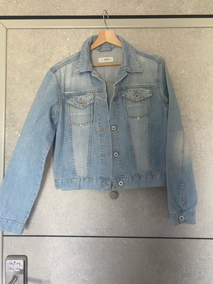 Women’s denim jacket Esti no S like new