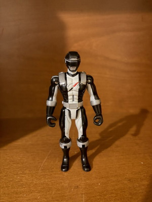 Power Rangers Black Ranger Action Figure 2005 Bandai