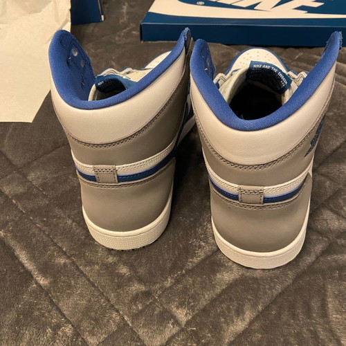 Air Jordan 1 Retro High OG True Blue new, size 47