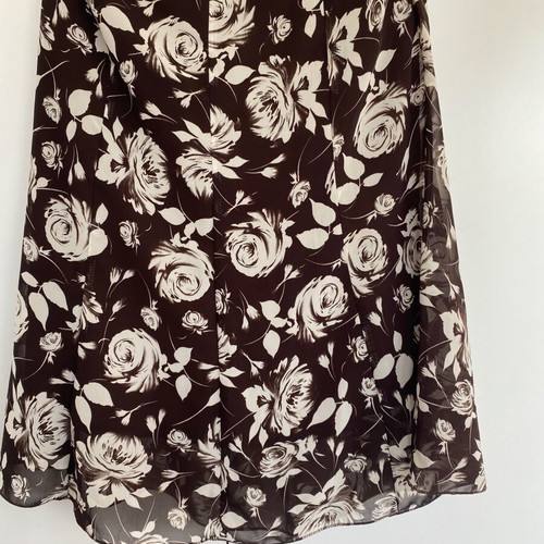 Floral brown midi skirt like new, summer light fabric