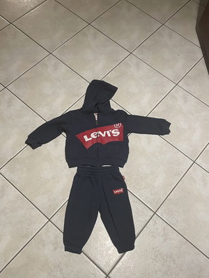 Levi’s baby set 9 months used with hoodie and pants