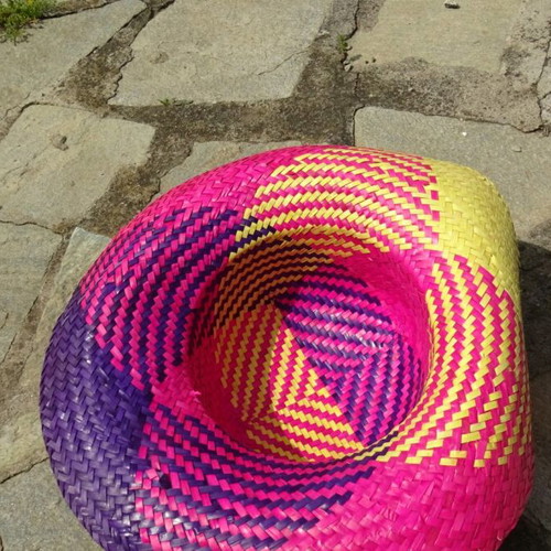 Straw hat like new, multicolored