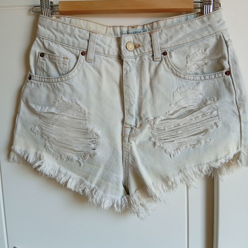 Pull & Bear faded white high-waisted denim shorts like new