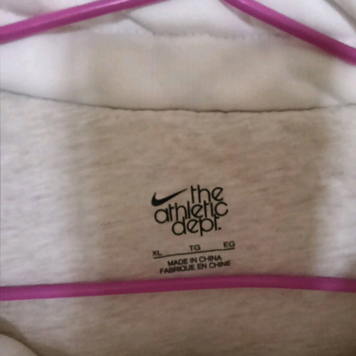 Nike sleeveless jacket L used, white, warm and lightweight