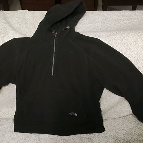 The North Face women's sweatshirt used, medium size, black