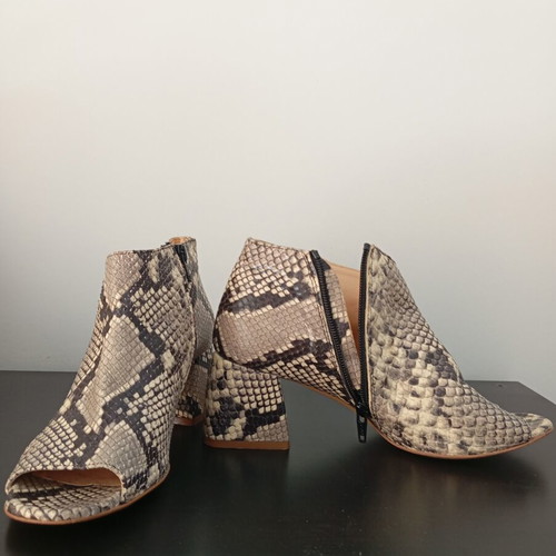Ovyé Italian open-toe ankle boots snake-embossed leather like new