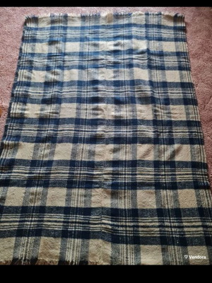 Stavroto table linen like new