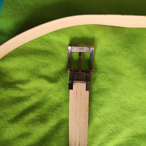 Guy Laroche leather belt like new, beige and brown, size 115