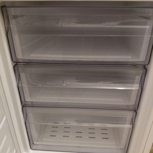 Crown GN-3130 refrigerator freezer