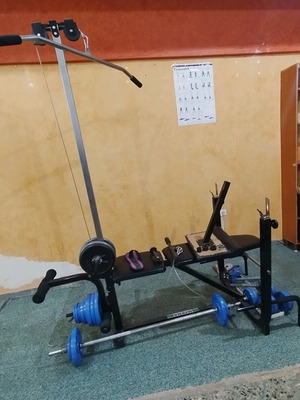 Πολυόργανο γυμναστικής σαν καινούργιο με βάρη πάνω από 120 κιλά