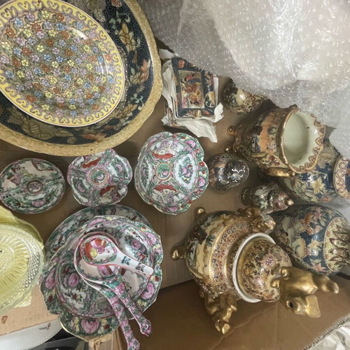 Vintage old items pack with vases, platters and plates