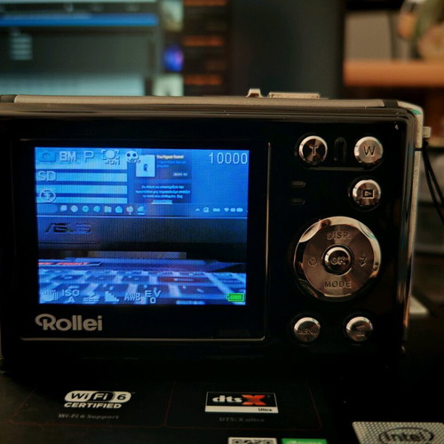 Rollei Sportsline 80 waterproof digital camera used with case and memory card